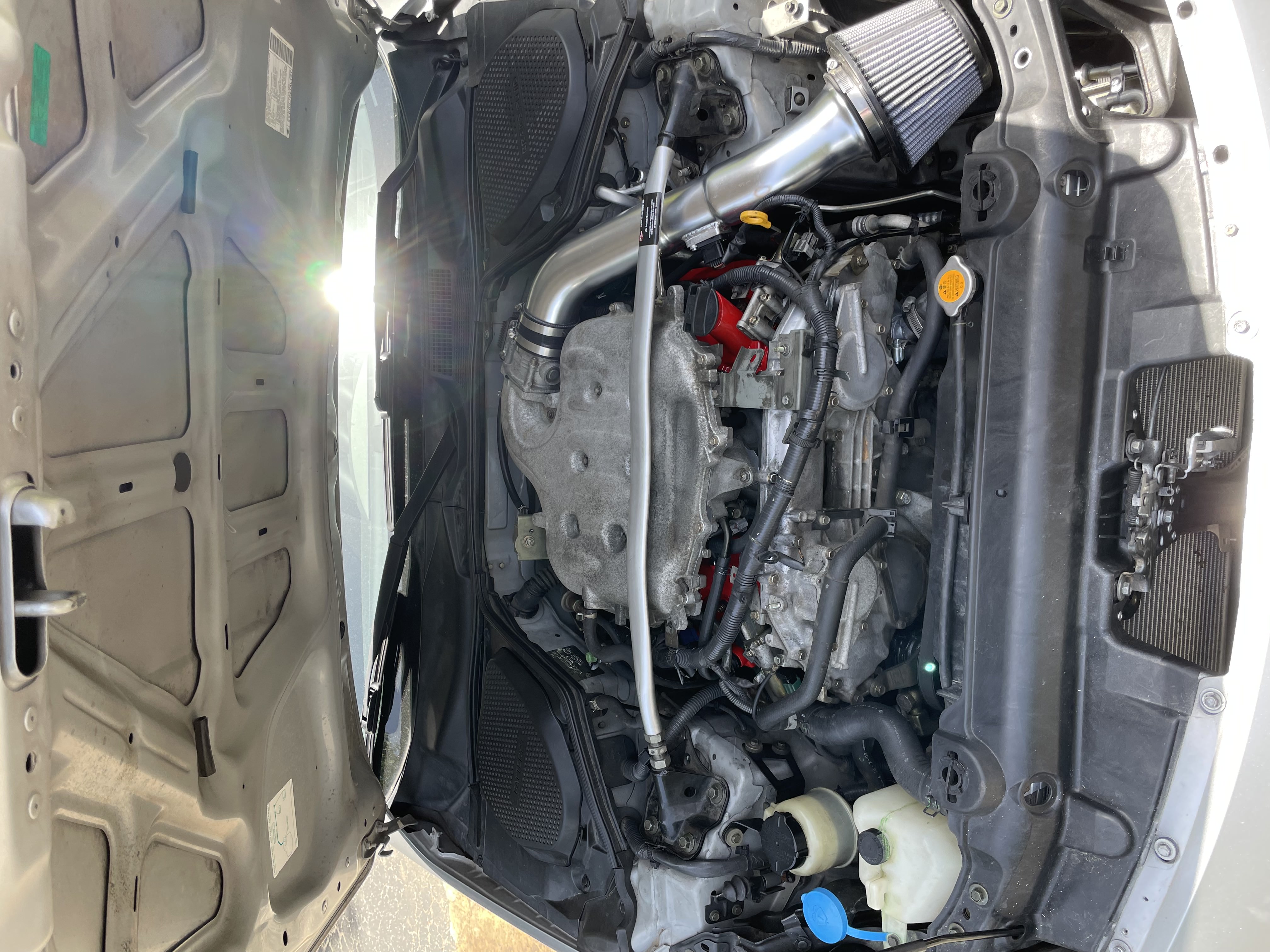 Engine bay of a Nissan 350Z project car